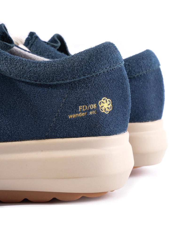 Wander FD:08 Navy/Off White/Gum